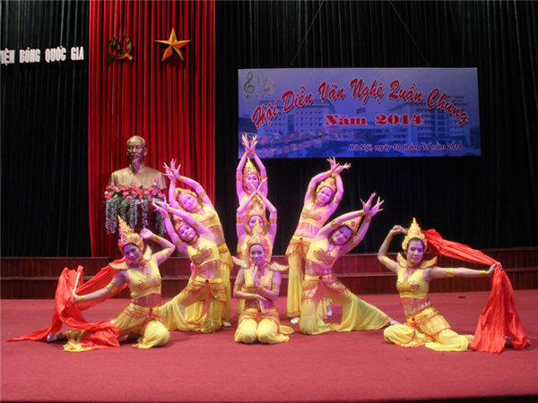 Hội diễn văn nghệ quần chúng Viện Bỏng Quốc gia năm 2014